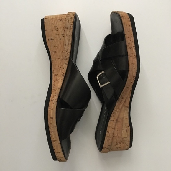 Paloma Black Leather Wedge Sandals Size 8 - Picture 1 of 12